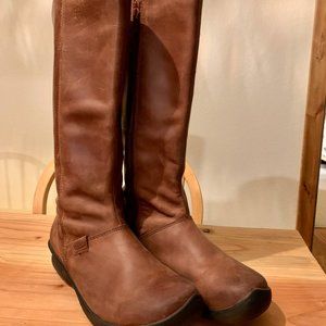 Keen Bern Tall Boot, 7.5 Brown